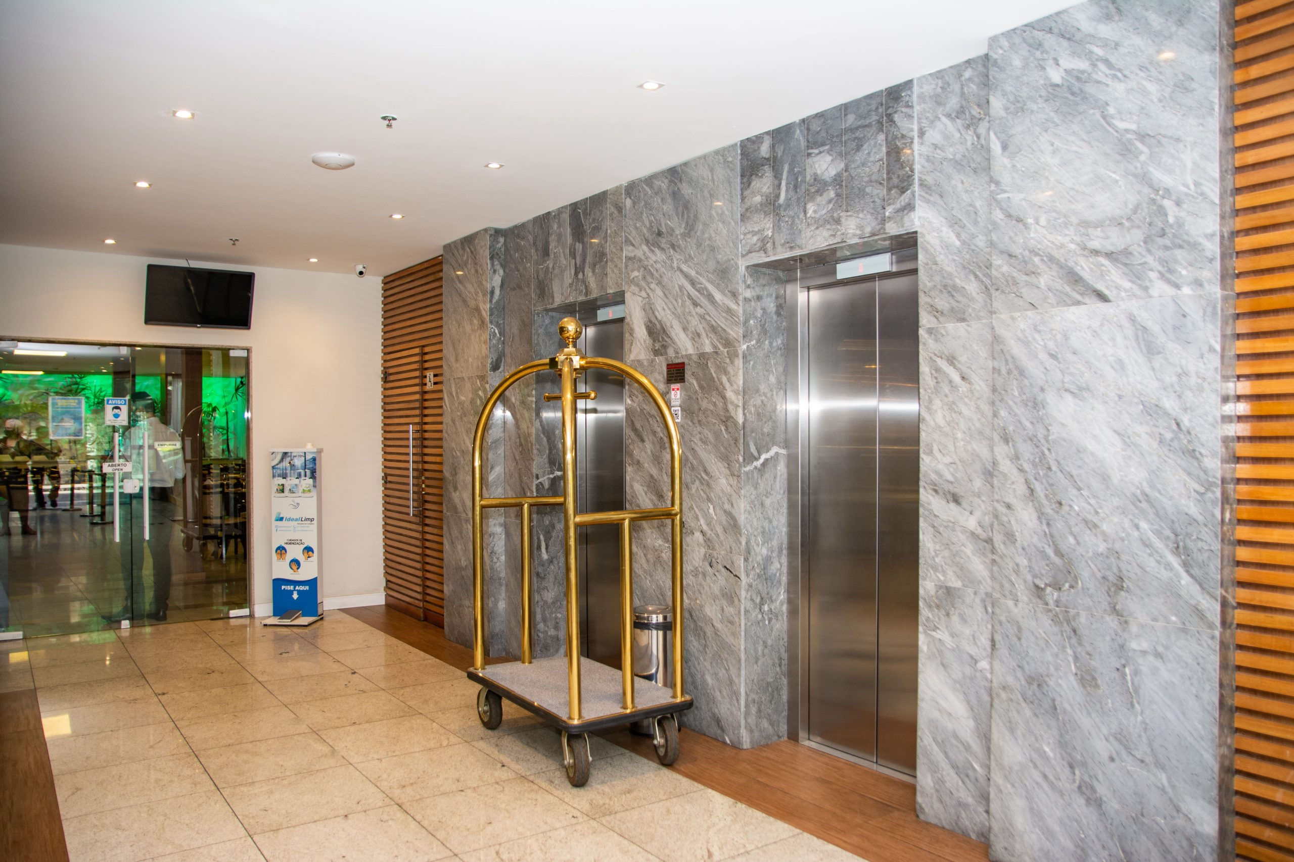 Corredor de entrada - Casa Nova Hotel